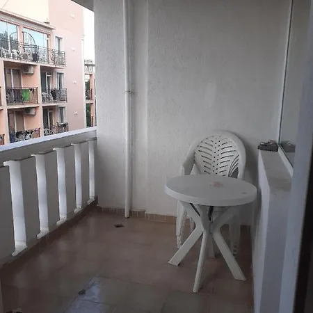 Комплекс Полюси Слънчев Бряг Apartment